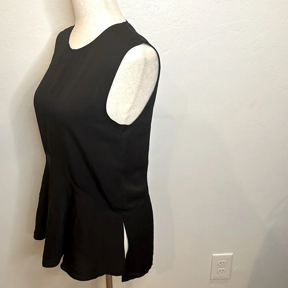 THEORY 100% SILK PEPLUM TOP - Picture 3 of 7